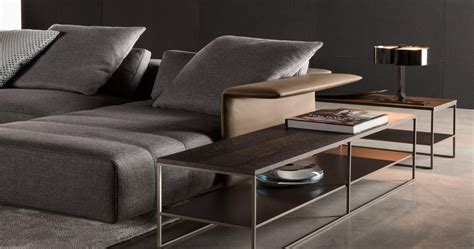 The design company for premium Italian furniture.